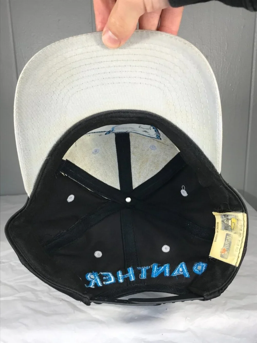 Vintage 90s Carolina Panthers Back hit Arch Spellout NFL SnapBack OSFA